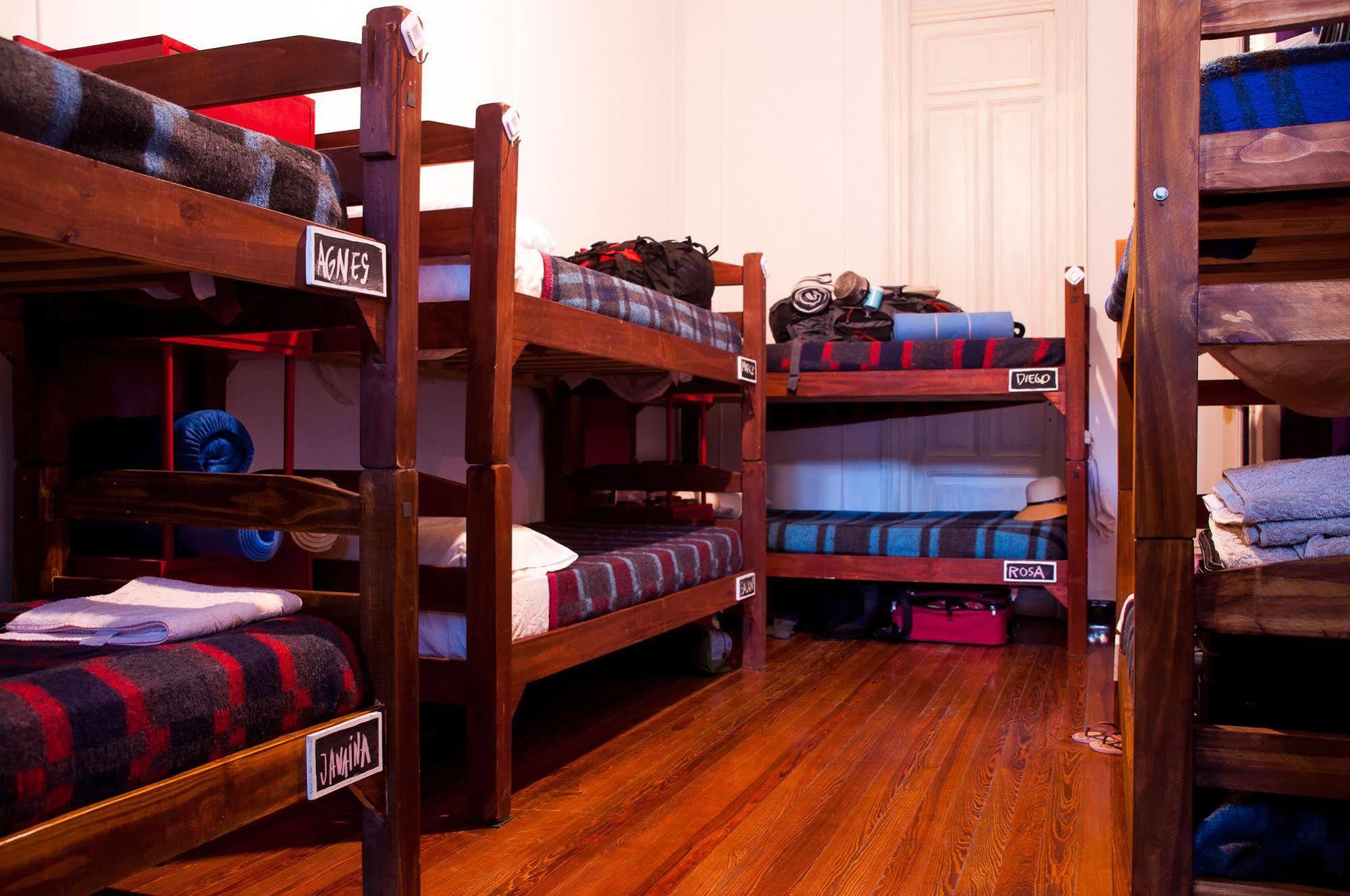 Blanes Hostel Montevideo Exteriör bild