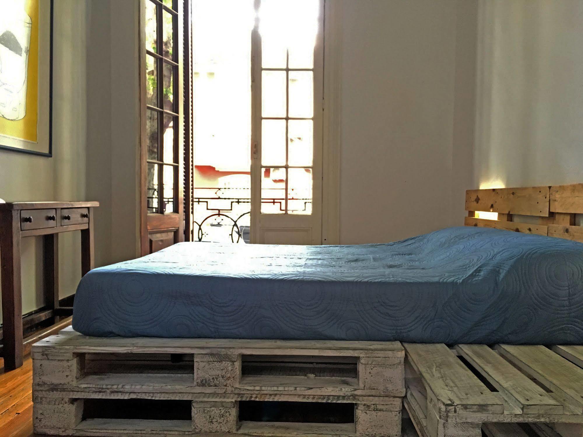 Blanes Hostel Montevideo Exteriör bild